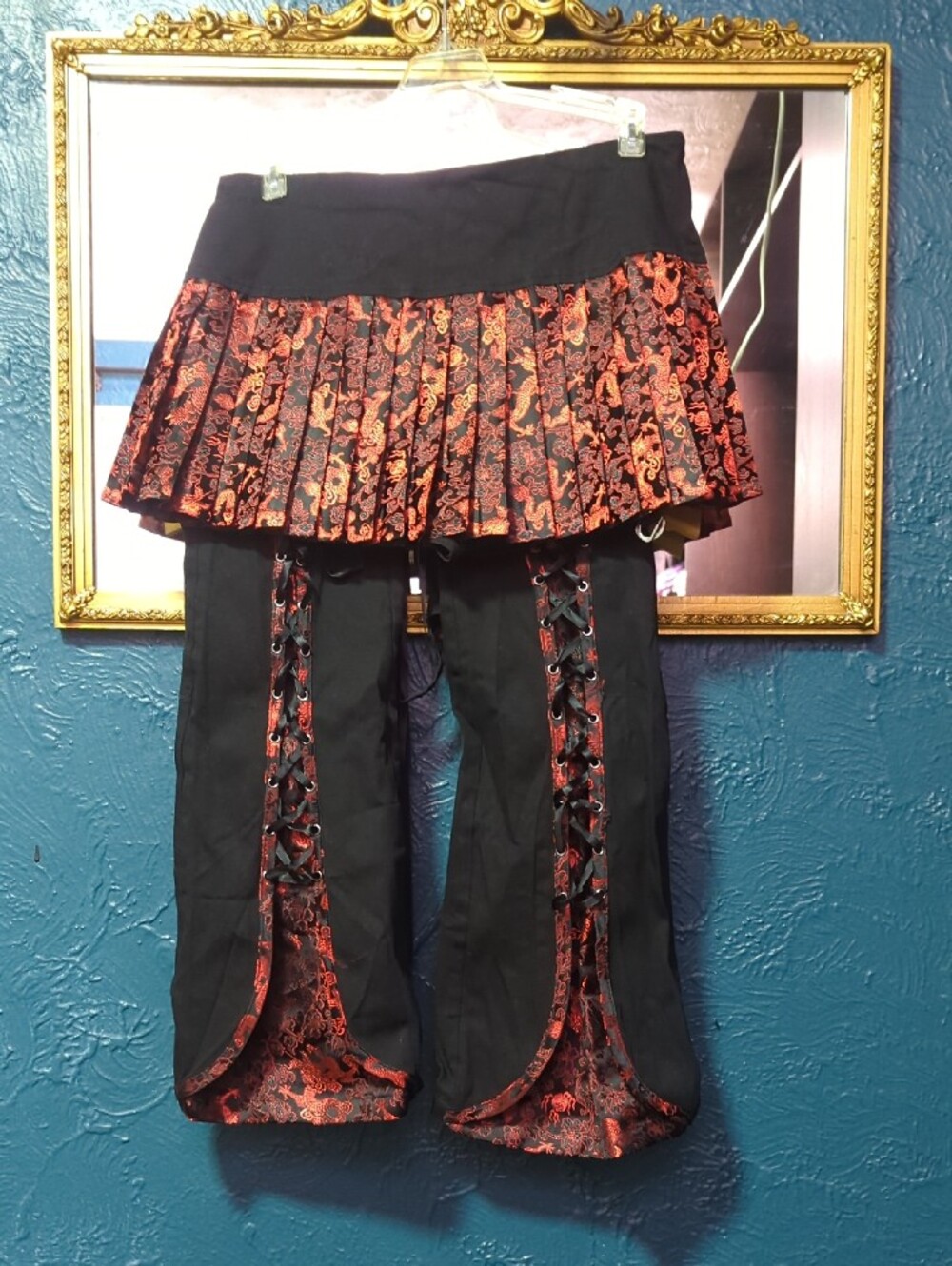 Punk Rave RARE Red and Black Dragon Brocade Skirt With Garter Leg Warmers - Picture 8 of 12